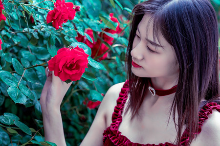 胡塞武装称袭击以色列多处目标 致其“航班中断”